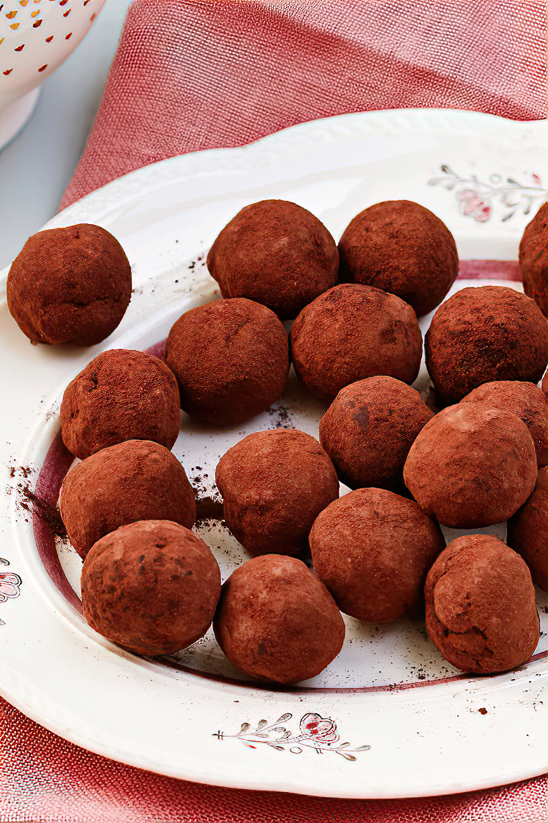 Receta trufas de chocolate con aguacate bajas en carbohidratos