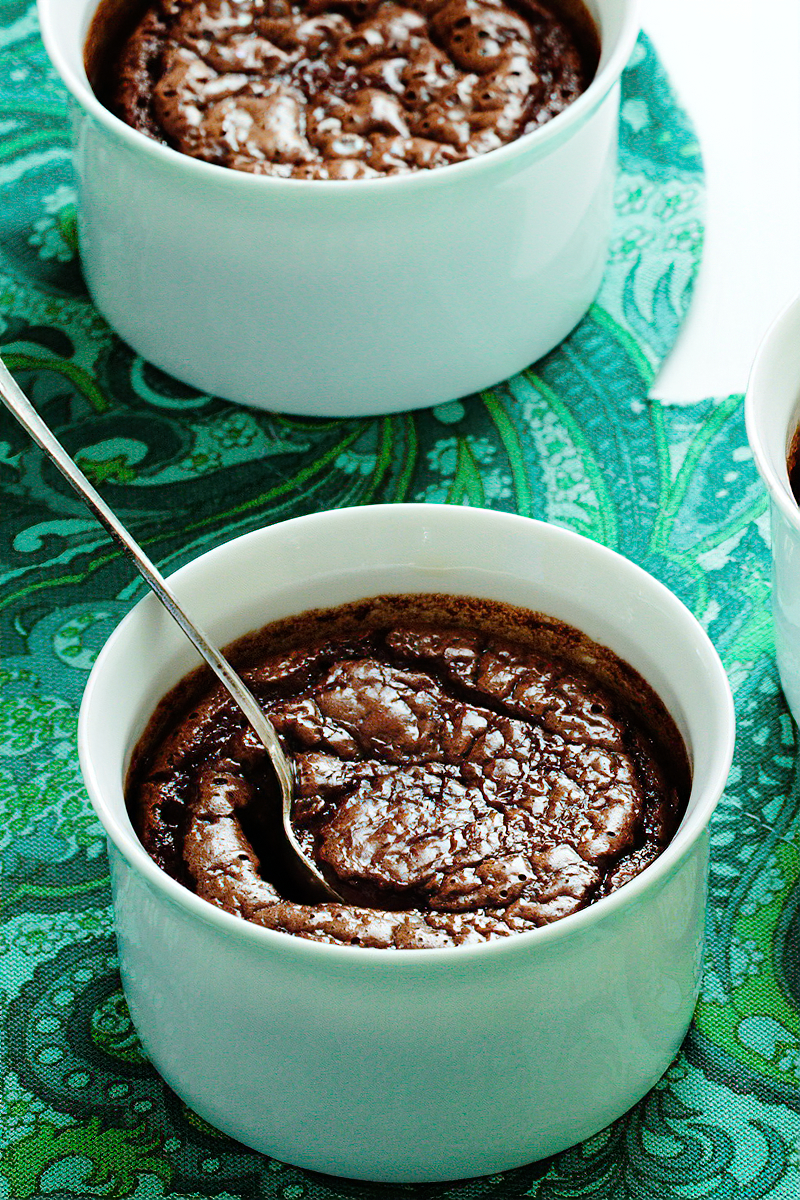 Receta pastel de chocolate fundido bajo en carbohridratos