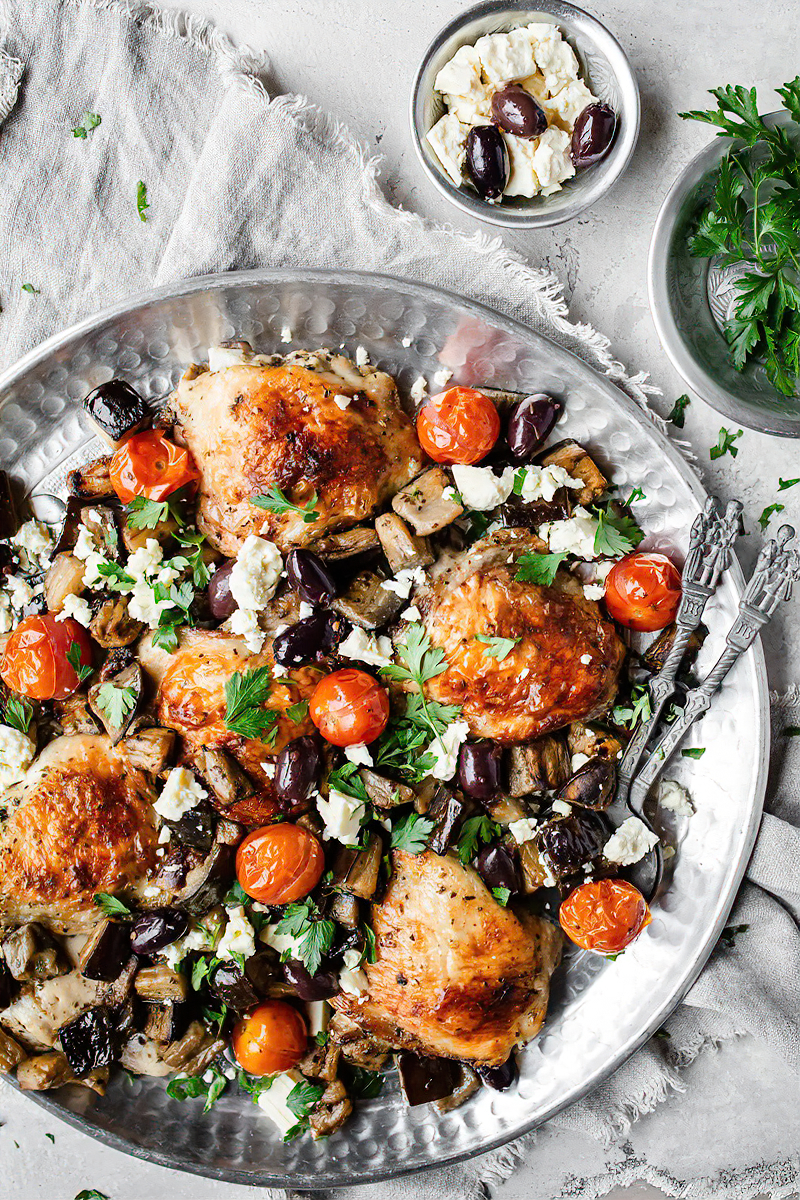 Receta Pollo con berenjena y salsa tzatziki bajo en carbohidratos