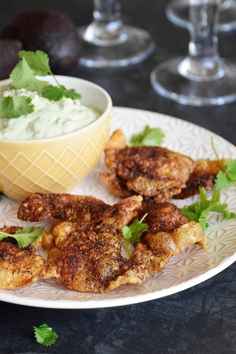 Receta pieles crocantes de pollo keto
