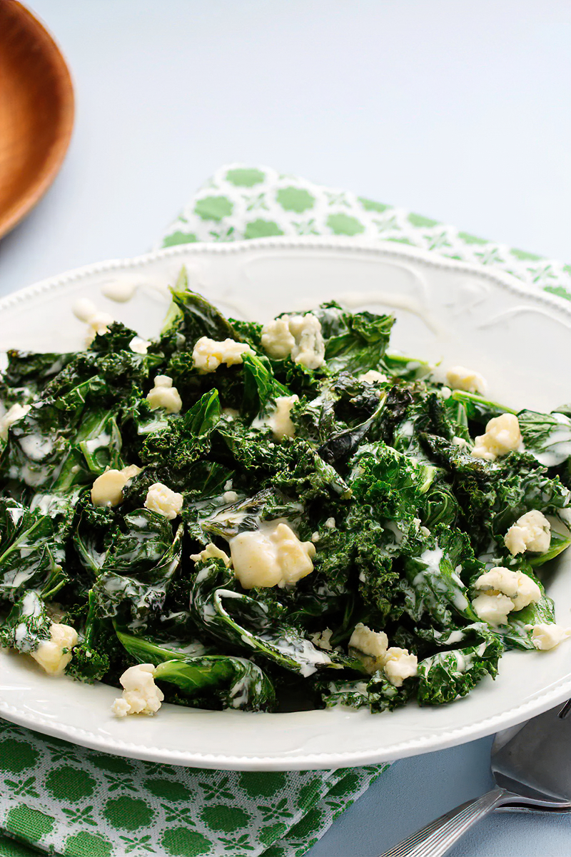 Receta ensalada templada keto de col rizada