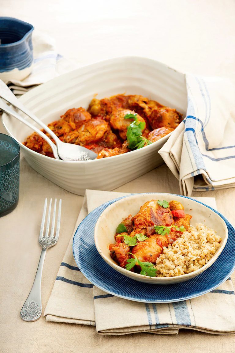 Receta Pollo guisado con arroz de coliflor bajo en carbohidratos