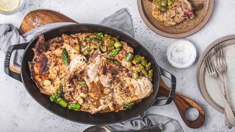 Receta chuletas de cerdo keto con espárragos