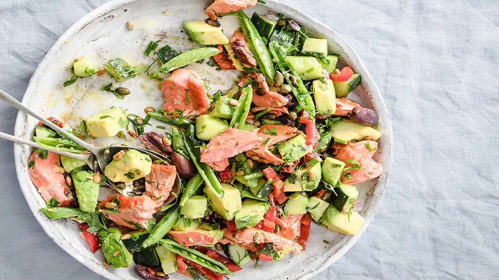 Receta ensalada superfood de salmón