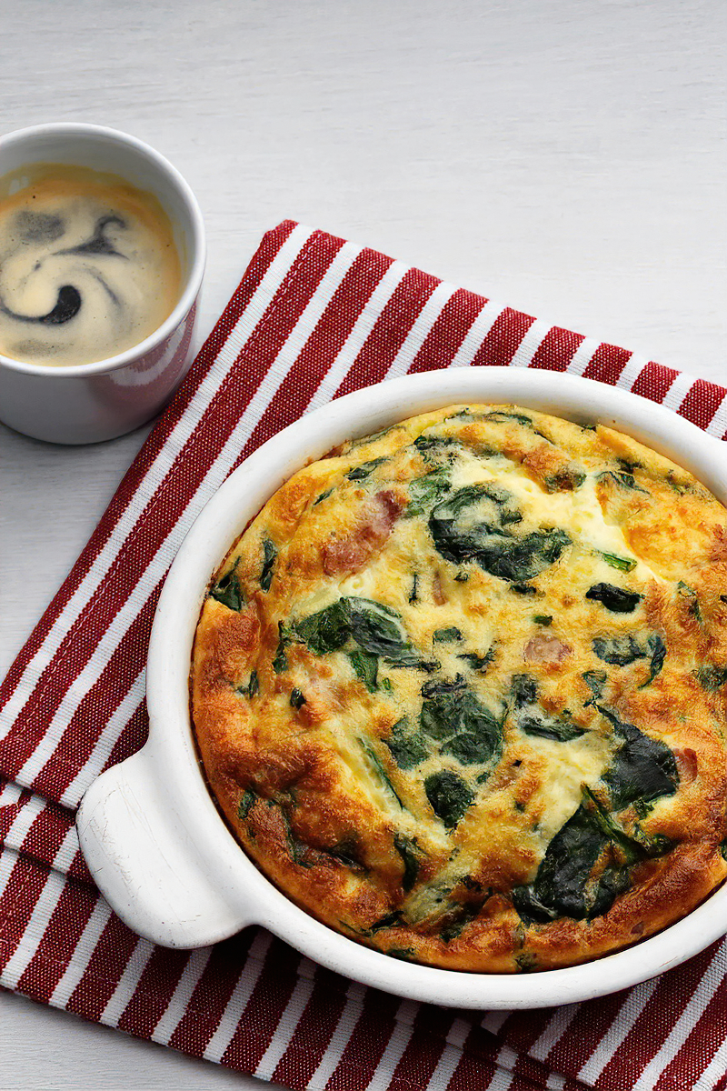 Receta frittata keto con espinaca y panceta