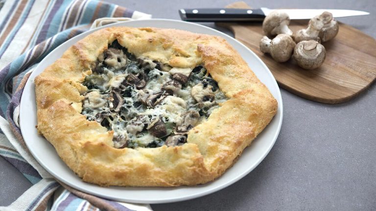 Receta galette de champiñones y espinacas bajo en carbohidratos