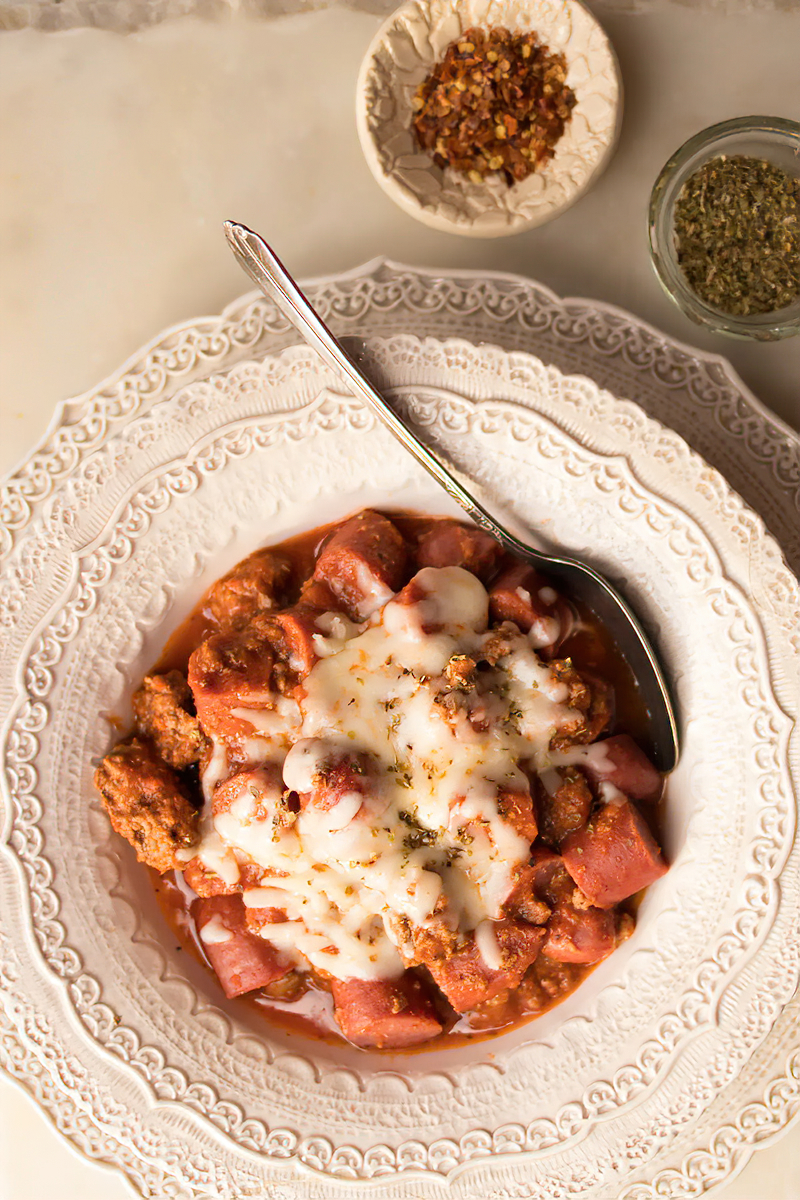 Receta guiso de salchichas a la pizza