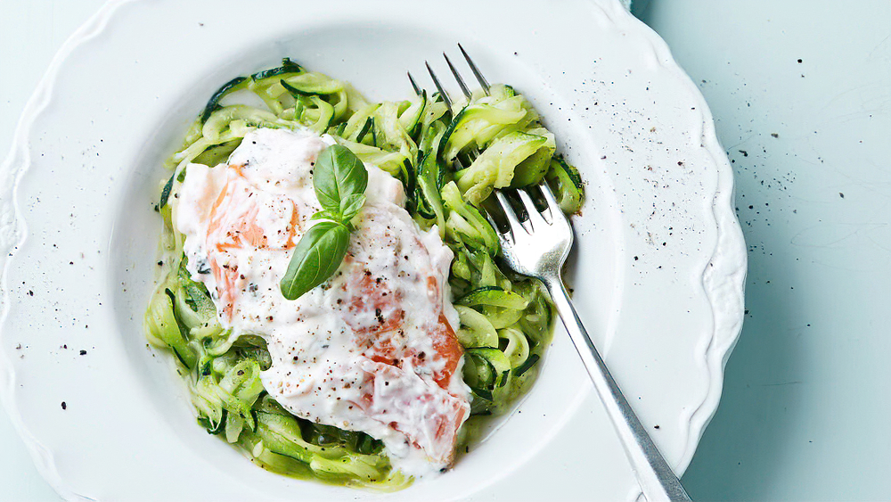 Receta pasta de calabacín con salsa cremosa de salmón