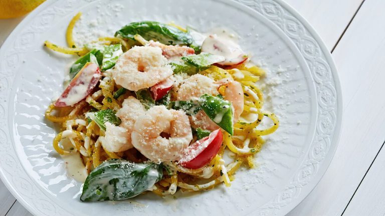 Receta pasta de colinabo con salsa cremosa de camarones