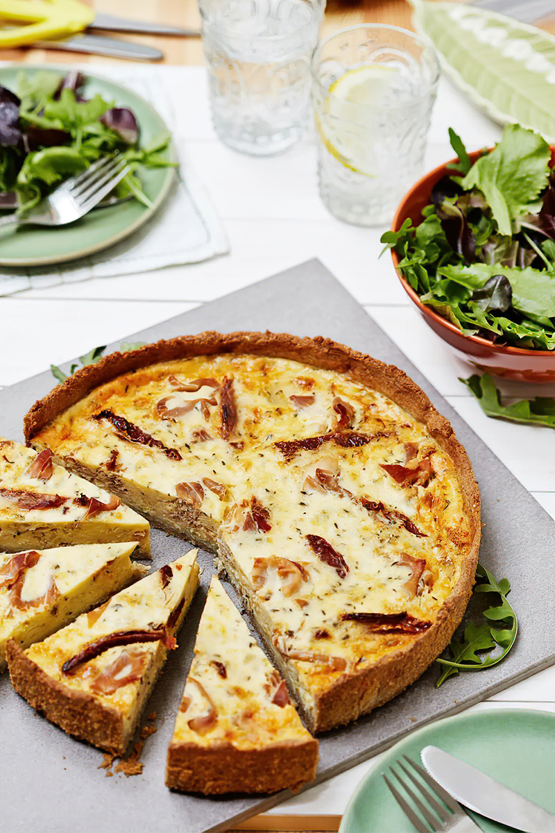 Receta quiche sin gluten de jamón, queso y tomates secos
