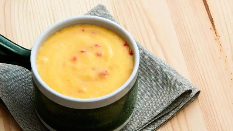 Receta salsa bearnesa cetogénica con toque de ají