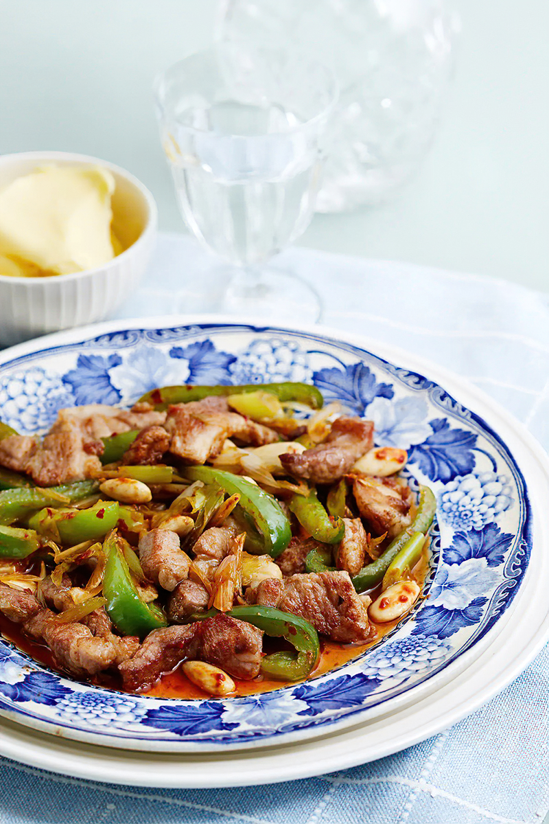 Receta salteado keto de cerdo y pimientos verdes