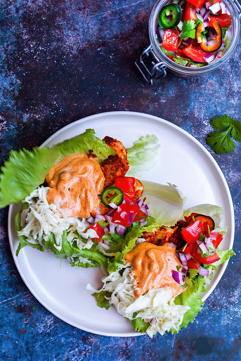 Receta tacos de pescado y lechuga con salsa remoulade