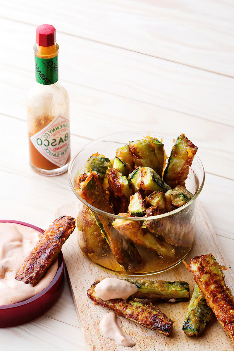 Receta “Papas” fritas de calabacín con mayonesa picante