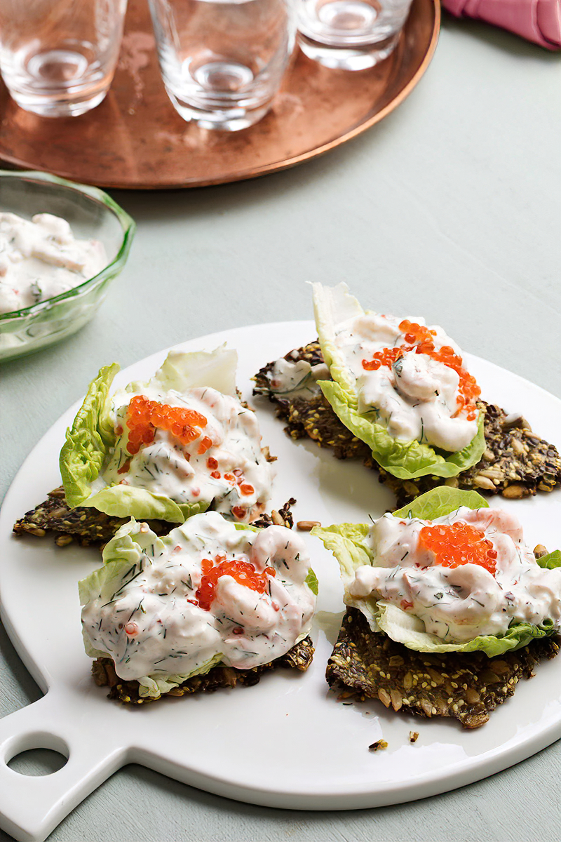 Receta ensalada keto de camarones con eneldo