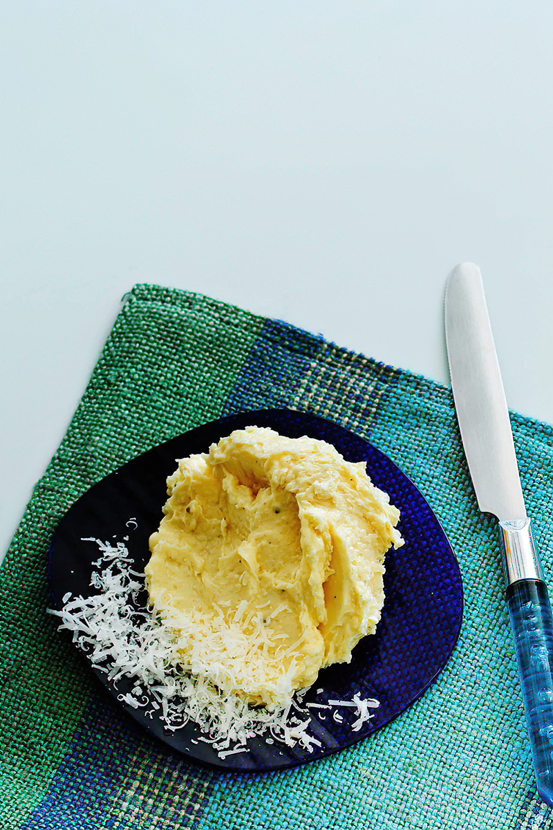 Receta mantequilla de queso parmesano