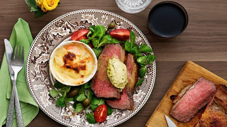 Receta solomillo de res con mantequilla de estragón y un cremoso gratinado
