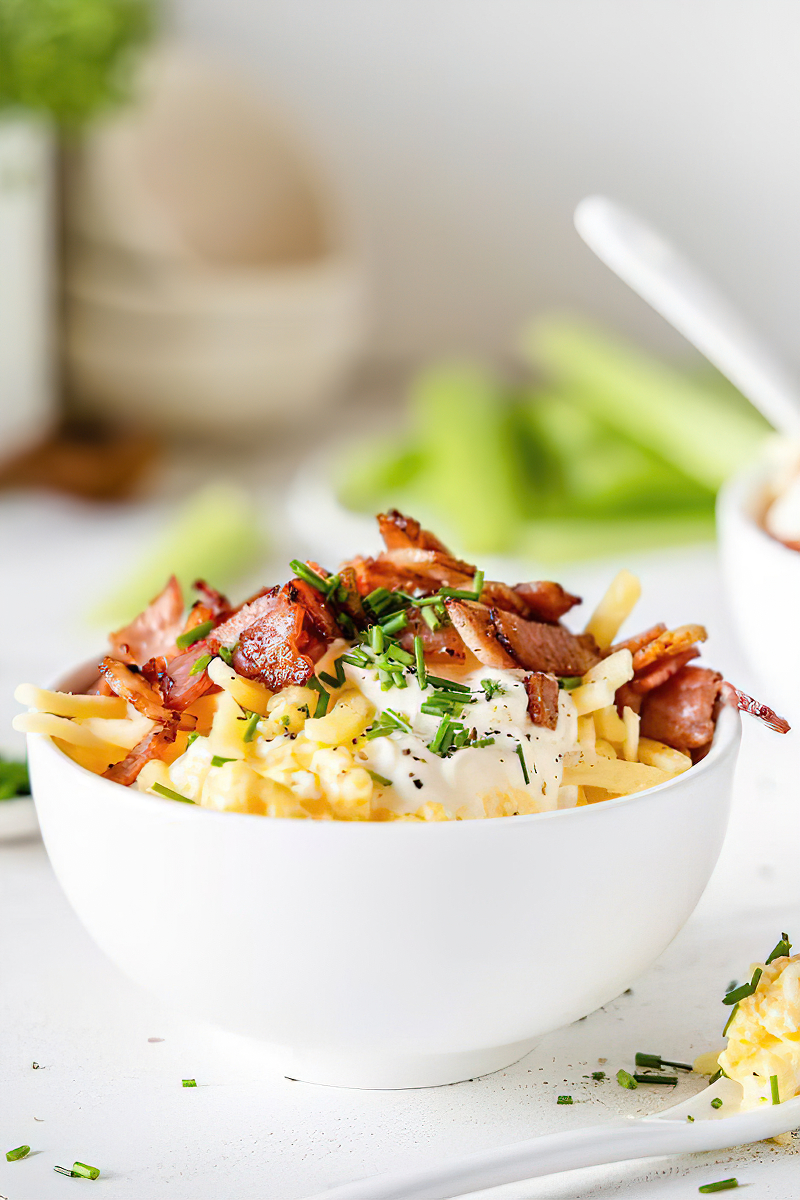 Receta bol de desayuno con huevo y bacon